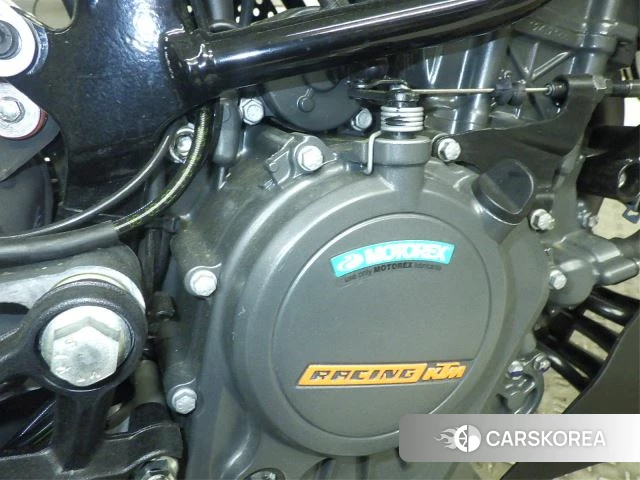 Engine photo