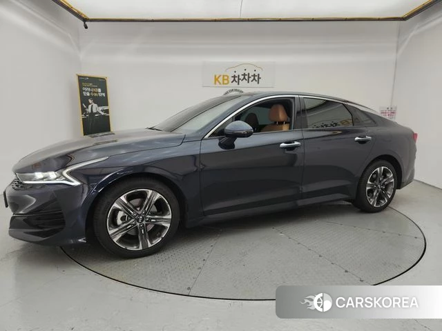 Kia K5 3rd generation 2020 Темно-зеленый из Кореи