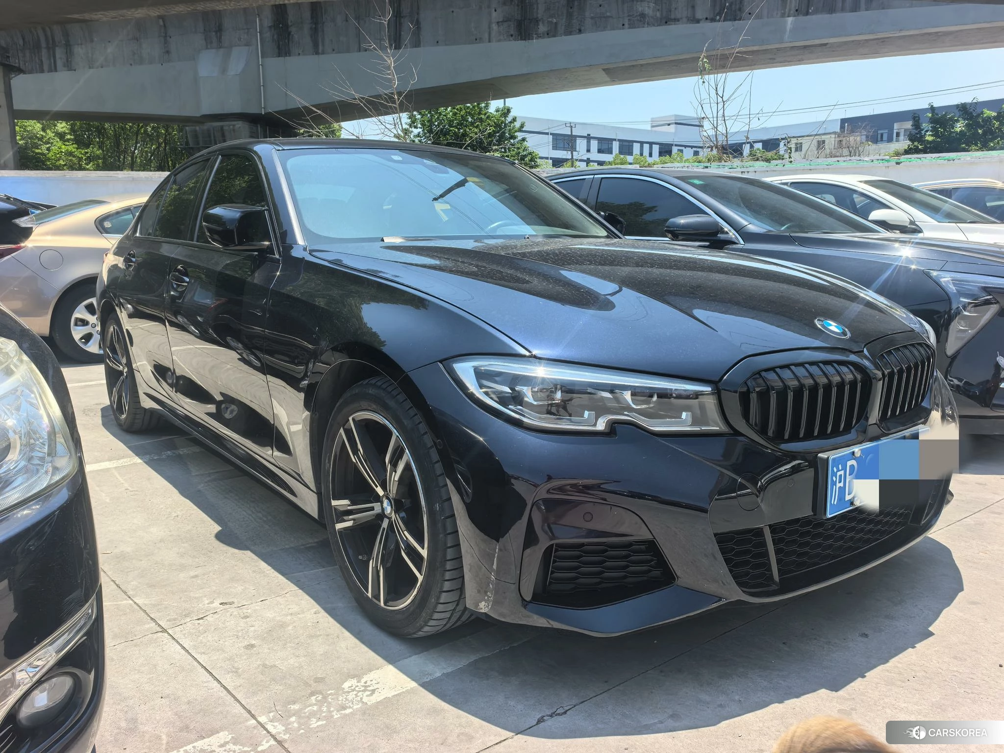 BMW 3 series 2021 Черный из Китая