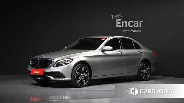 Mercedes-Benz C-Class W205 2019 Песочный из Кореи