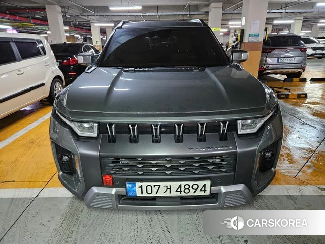 Ssangyong Torres 2022 Темно-зеленый из Кореи
