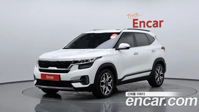 Kia Seltos 2022 Белый из Кореи