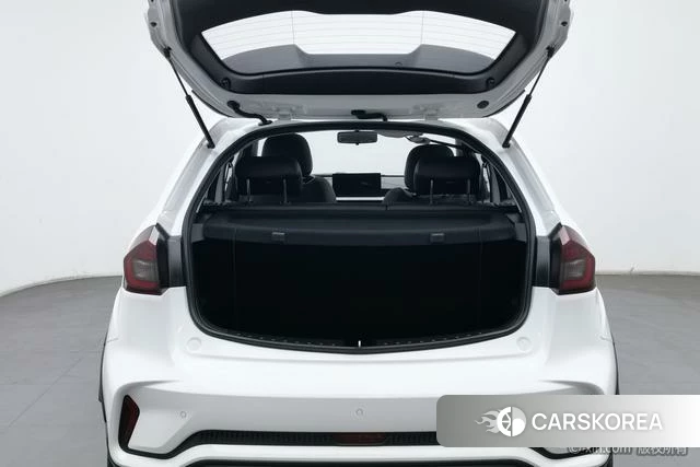 Geely Automobile Vision X3 2022 Белый из Китая