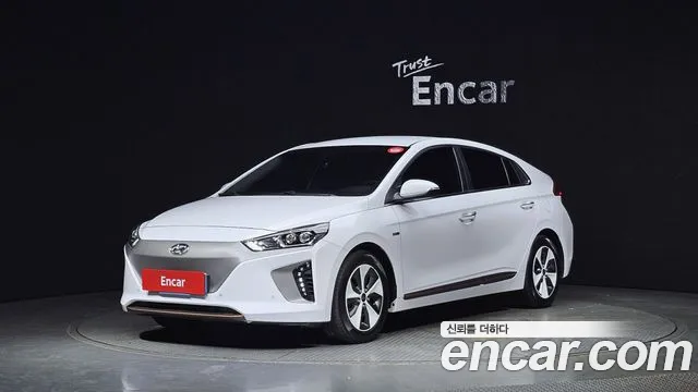 Hyundai Ionic Electric 2018 Белый из Кореи