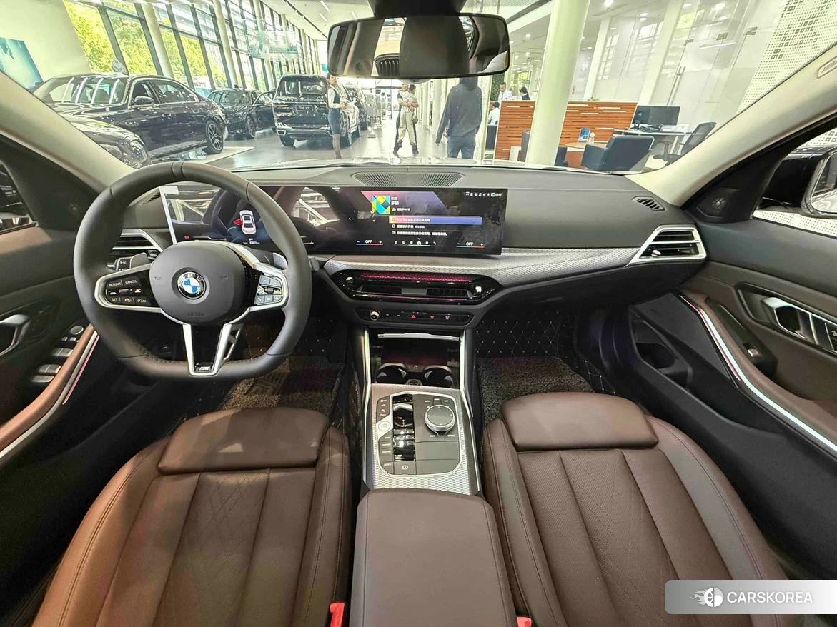 BMW 3 series 2024 Белый из Китая