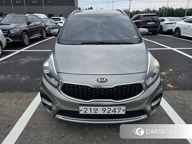 Kia The New Carens 2018 Серебристо-серый из Кореи