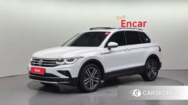 Volkswagen Tiguan second Generation 2023 Белый из Кореи