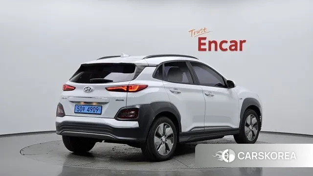 Hyundai Kona Electric 2018 Белый из Кореи