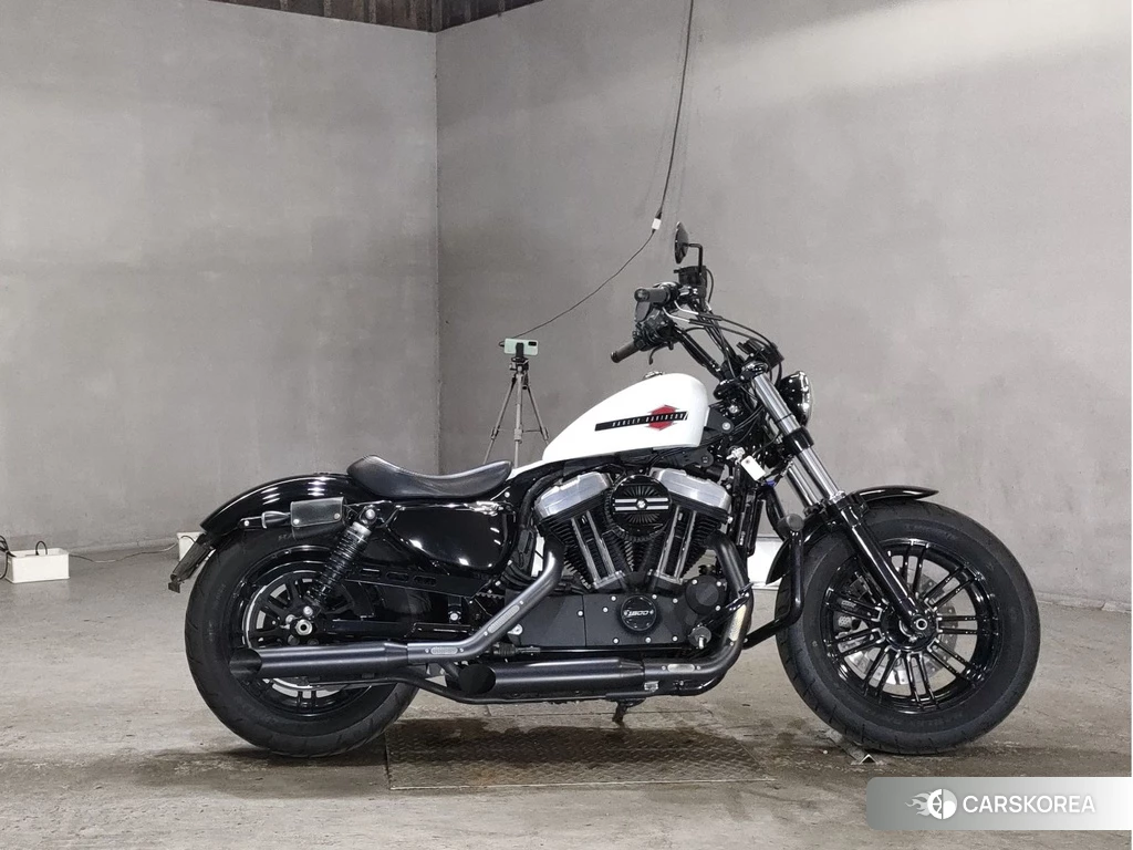 Проданный Harley-Davidson Sportster 48 XL1200X 2020 из Японии, фото 2