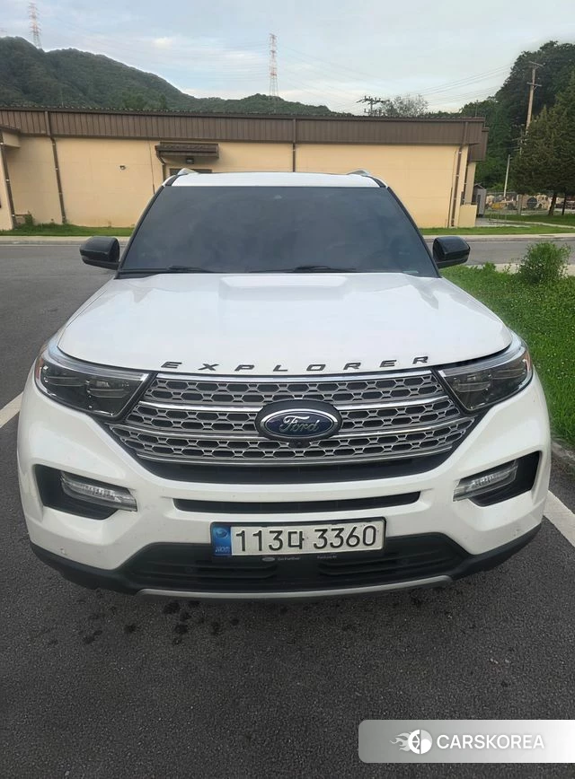 Ford Explorer 6th Generation 2021 Белый из Кореи