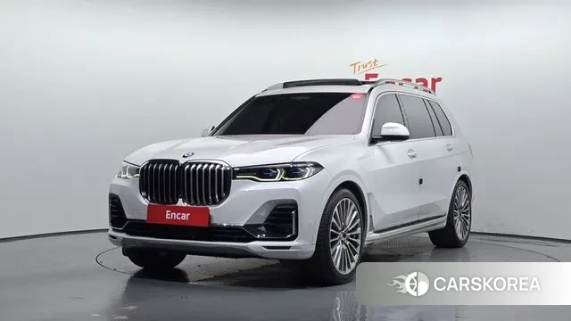 BMW X7 (G07) 2022 Белый из Кореи