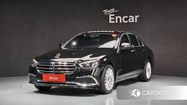 Mercedes-Benz E-Class W213 2022 Черный из Кореи