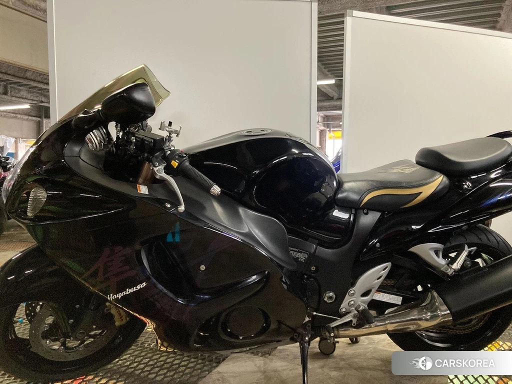 Проданный Suzuki GSX1300R HAYABUSA 2014 из Японии