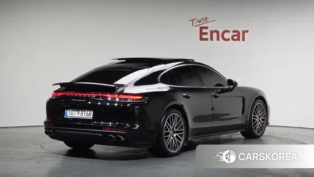 Porsche Panamera (971) 2023 Черный из Кореи