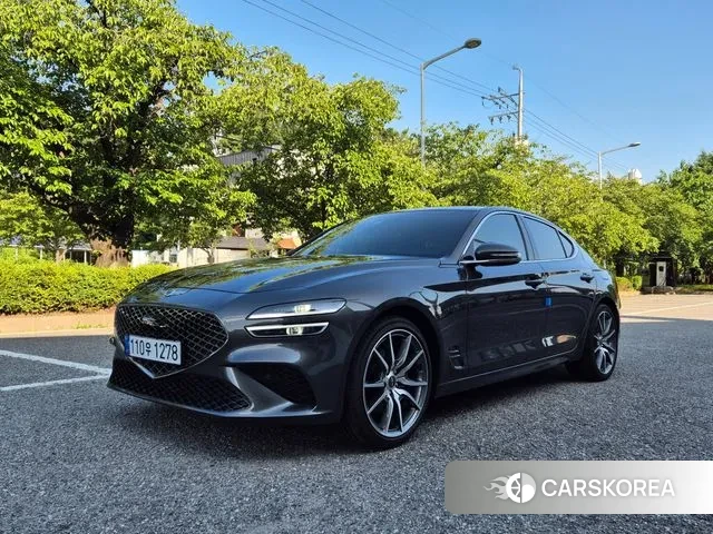 Genesis The New G70 2023 Серый из Кореи