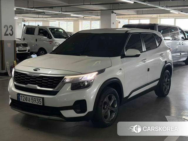 Kia Seltos 2020 Белый из Кореи
