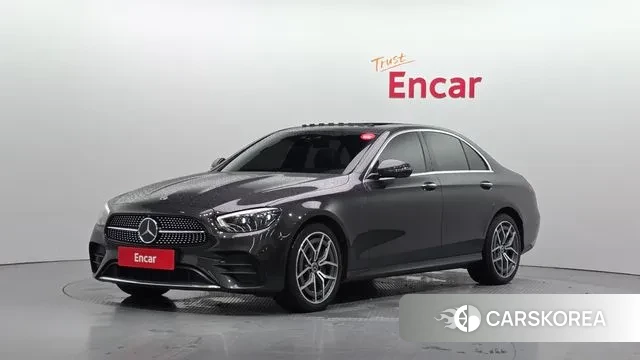 Mercedes-Benz E-Class W213 2022 Серый из Кореи