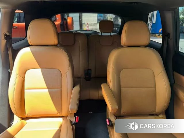 Ideal car Ideal ONE 2021 Серебристо-серый из Китая