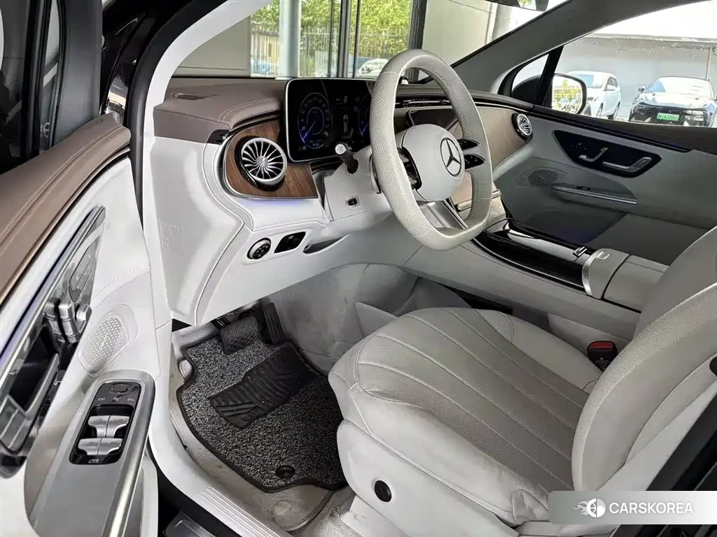 Mercedes-Benz EQE SUV 2025 Черный из Китая