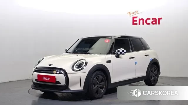 Mini Cooper 2021 Жемчужный цвет из Кореи