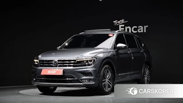 Volkswagen Tiguan Allspace 2018 Серый из Кореи
