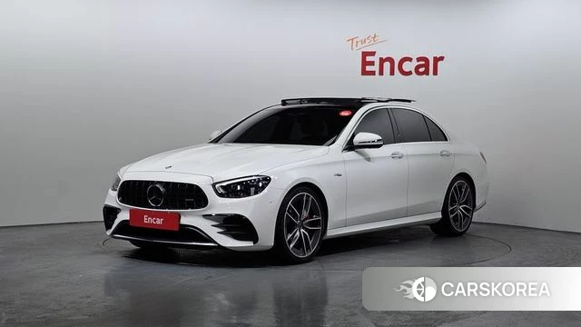 Mercedes-Benz E-Class W213 2022 Белый из Кореи