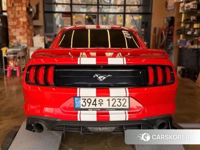 Ford Mustang 2018 Красный из Кореи