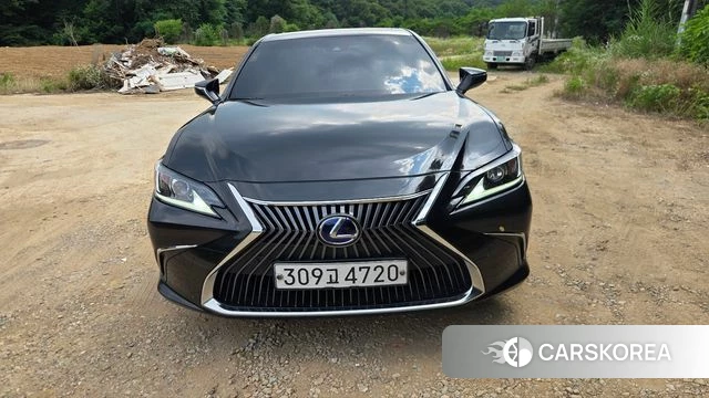 Lexus ES300h 7th generation 2020 Черный из Кореи