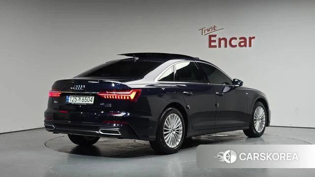 Audi A6 (C8) 2021 Синий из Кореи