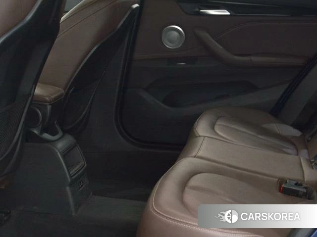 BMW X1 2021 Синий из Китая