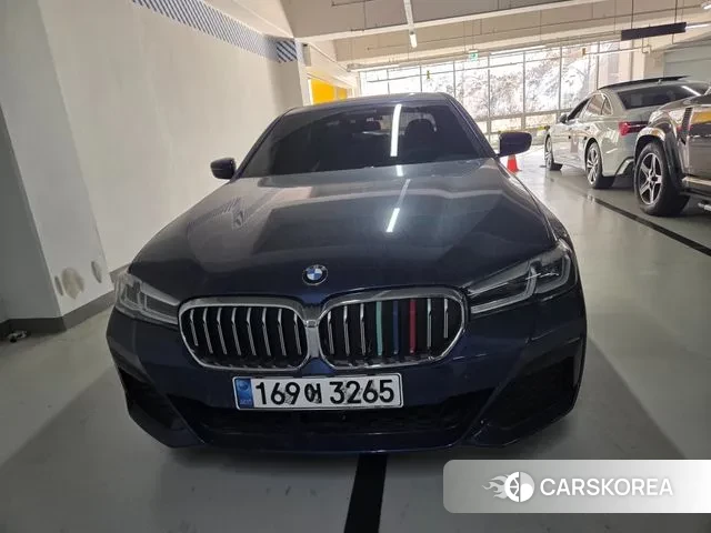 BMW 5 Series (G30) 2021 Синий из Кореи
