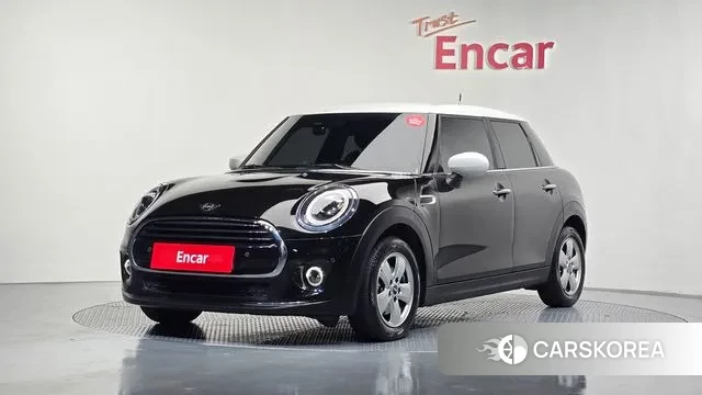 Mini Cooper 2020 Черный из Кореи