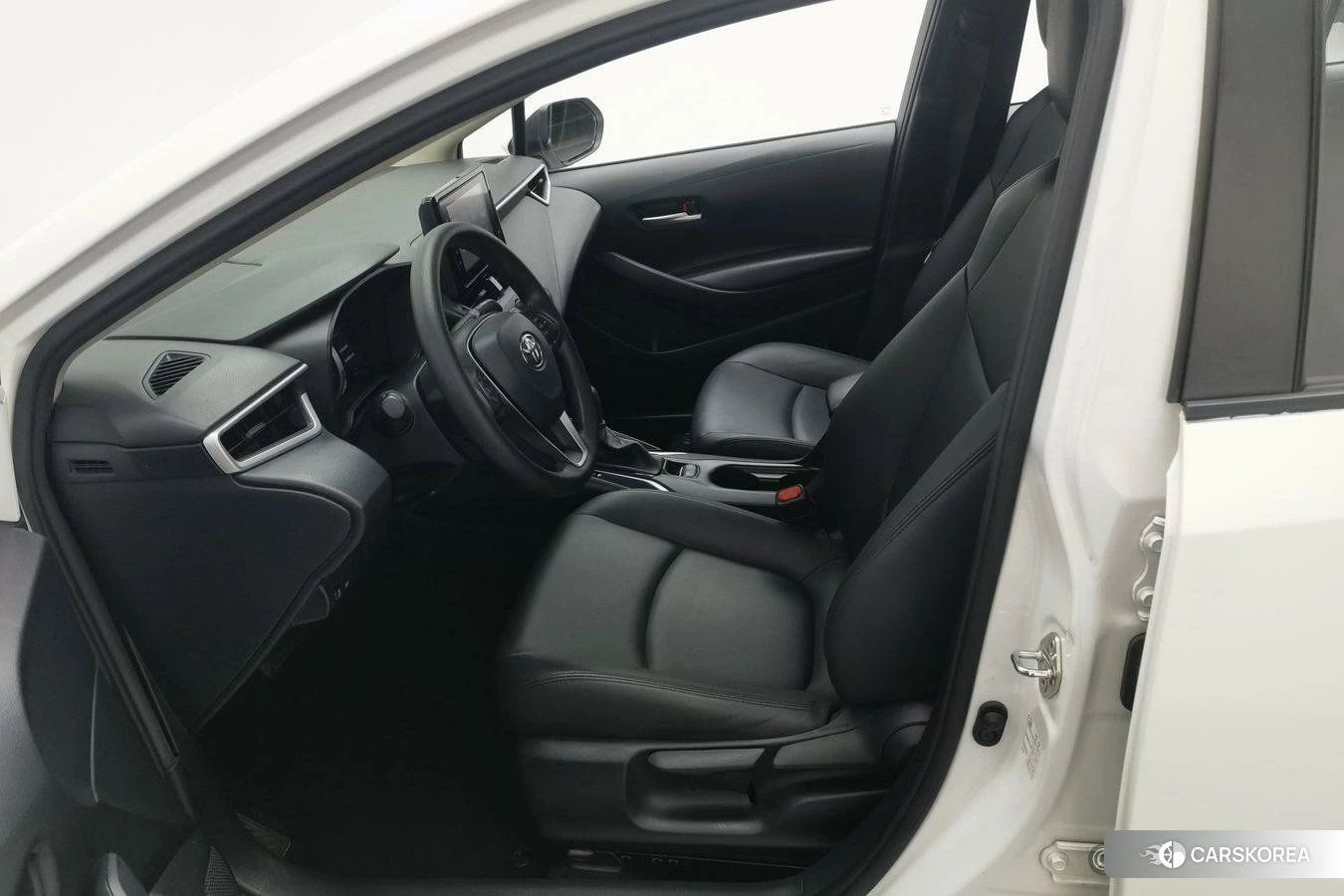 Toyota Corolla 2021 Белый из Китая