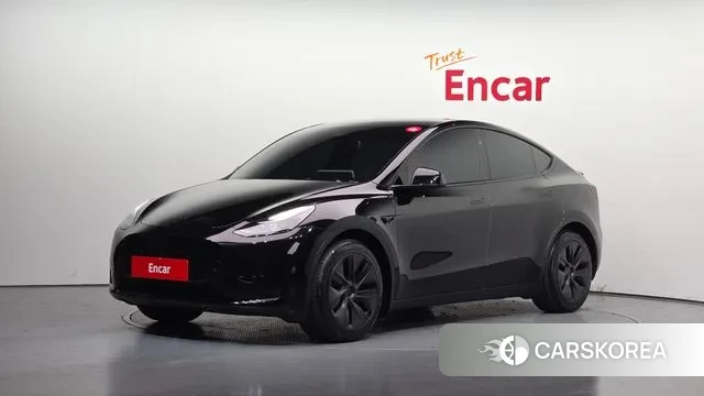 Tesla Model Y 2025 Черный из Кореи