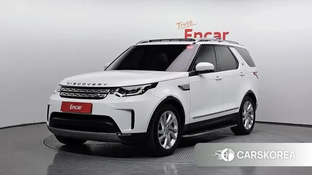 Land Rover Discovery 5 2019 Белый из Кореи