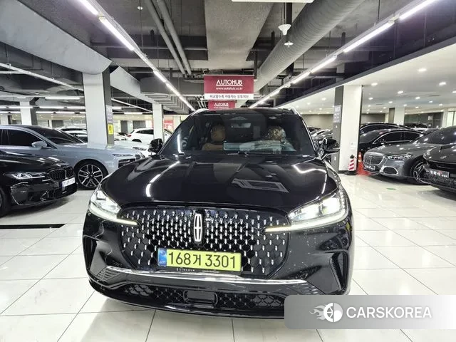 Lincoln Aviator 2nd generation 2025 Черный из Кореи