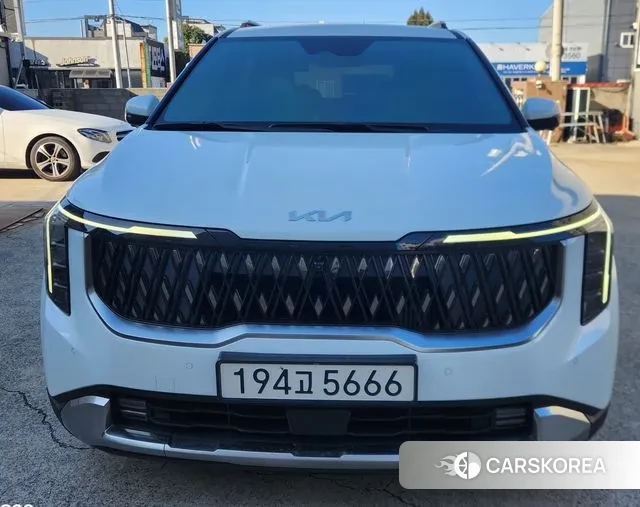 Kia The New Carnival 4th Generation 2025 Белый из Кореи