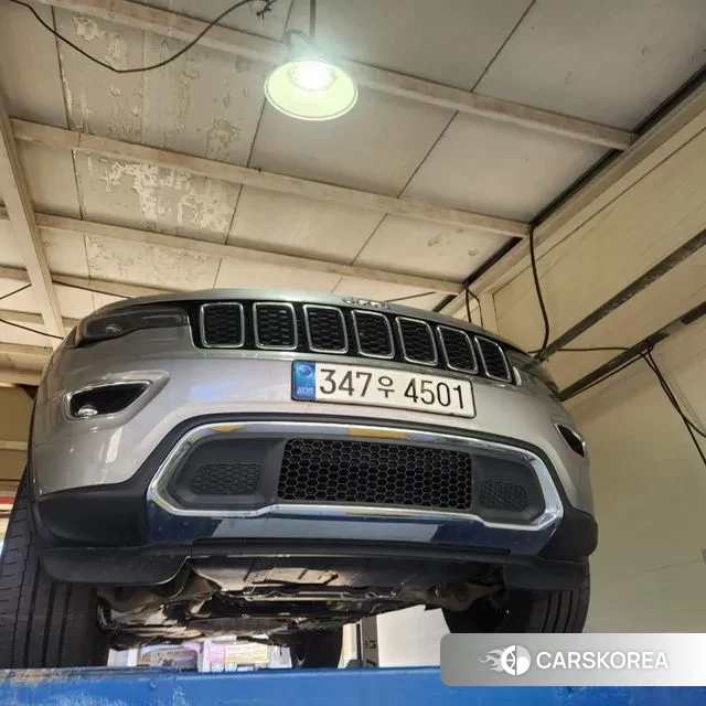 Jeep Grand Cherokee 2021 Серый из Кореи