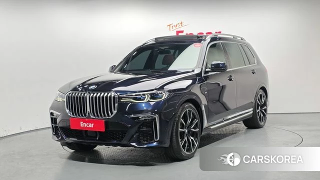 BMW X7 (G07) 2021 Черный из Кореи