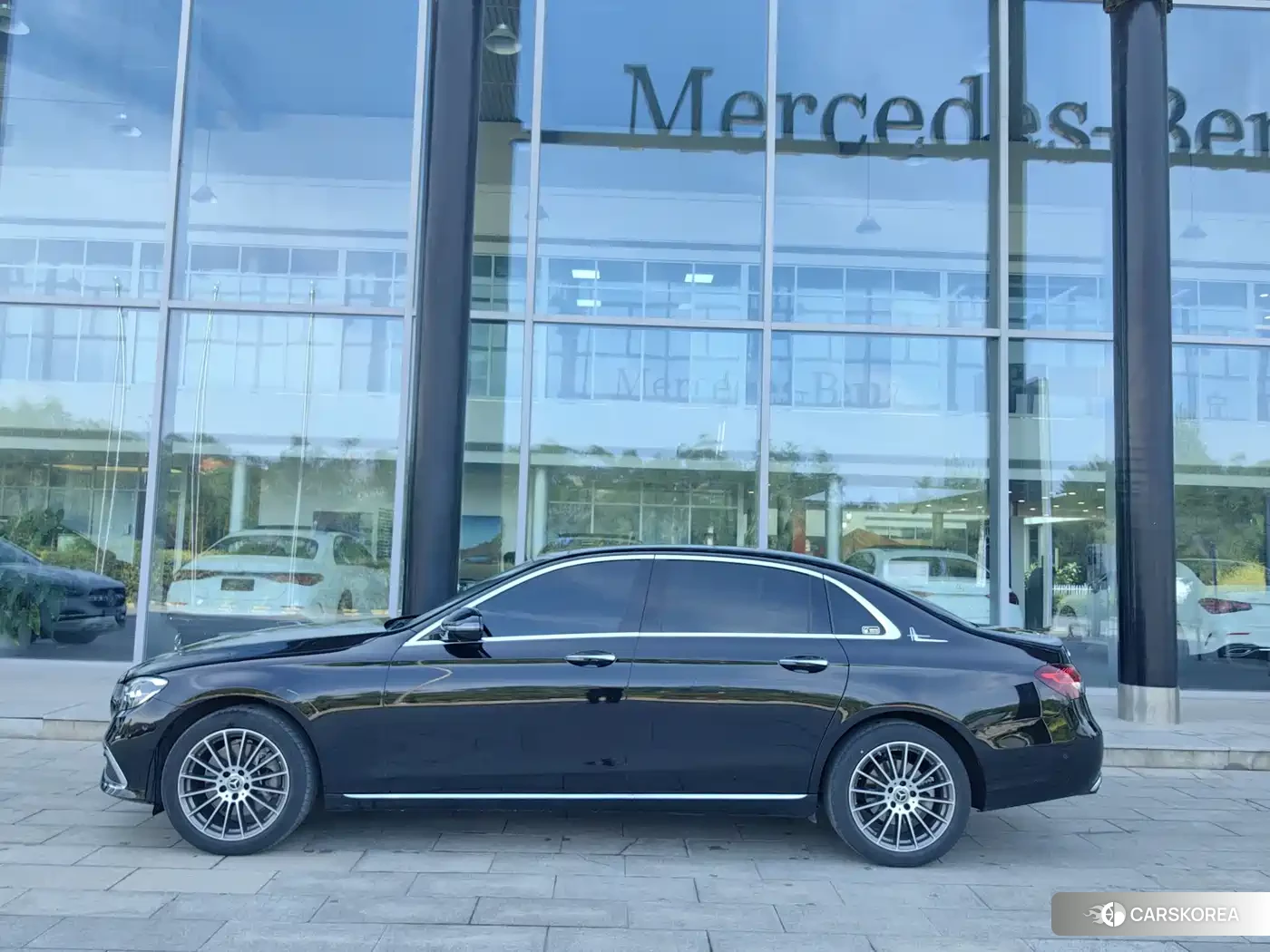 Mercedes-Benz E-Class 2023 Черный из Китая