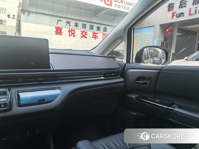 Honda Odyssey 2023 Белый из Китая