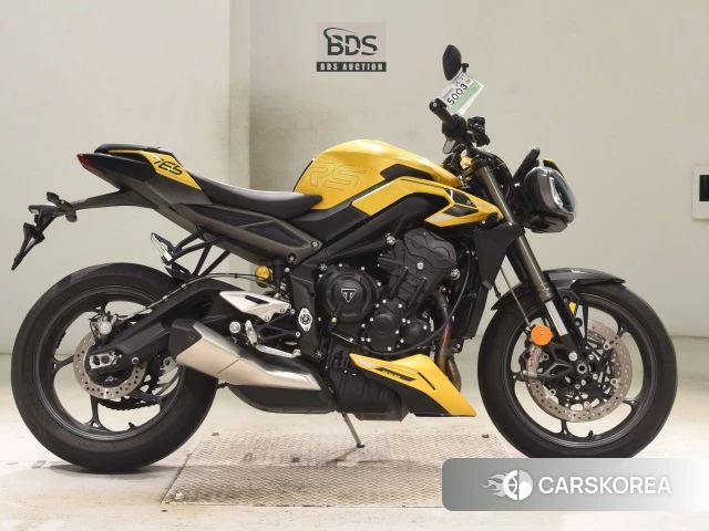 Triumph STREET TRIPLE 765 RS 2023 из Японии