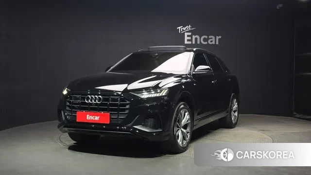 Audi Q8 (4M) 2022 Черный из Кореи