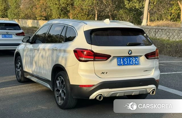 BMW X1 2021 Белый из Китая