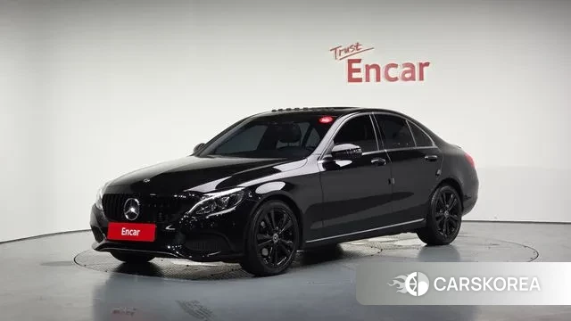 Mercedes-Benz C-Class W205 2018 Черный из Кореи