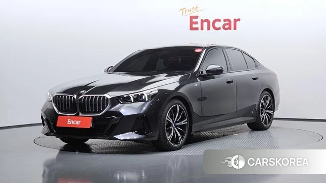 BMW 5 Series (G60) 2025 Серый из Кореи