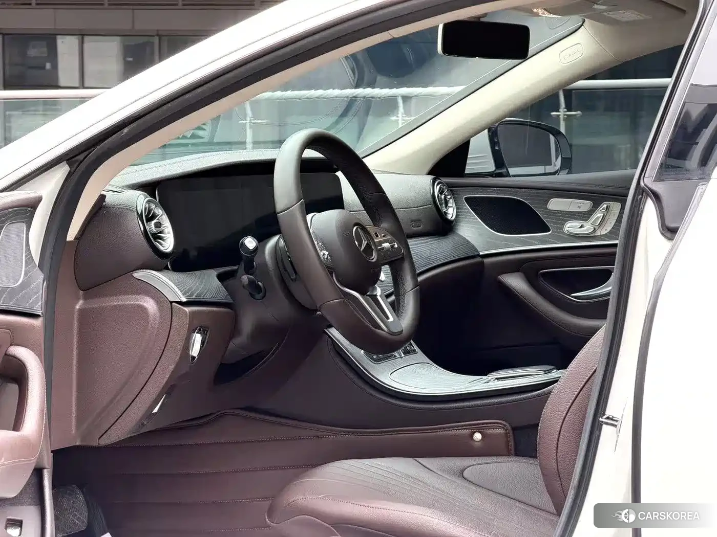 Mercedes-Benz CLS 2019 Белый из Китая