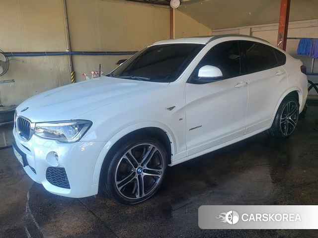 BMW X4 (F26) 2018 Белый из Кореи