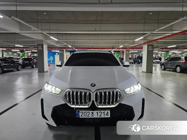 BMW X6 (G06) 2023 Белый из Кореи