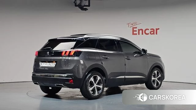 Peugeot 3008 second generation 2020 Серый из Кореи